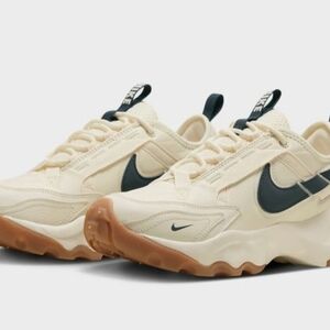 Nike Blue and Cream Athletic Shoes with Rugged Outsole